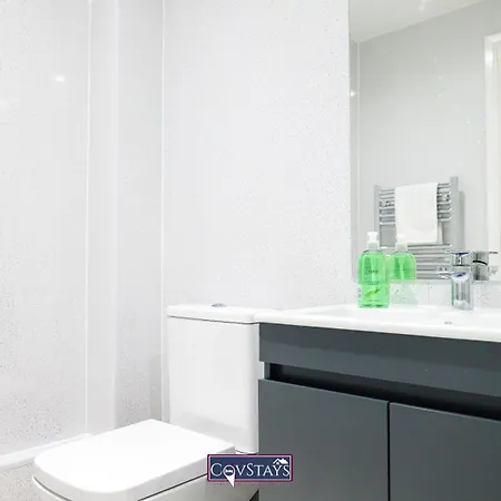 Old Silk Apartments - Serviced Studios And 2-Beds In Coventry City Centre By Covstays Exterior photo