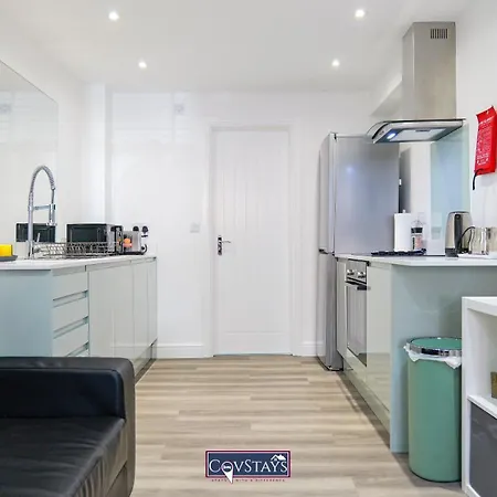 Old Silk Apartments - Serviced Studios And 2-Beds In Coventry City Centre By Covstays Exterior photo