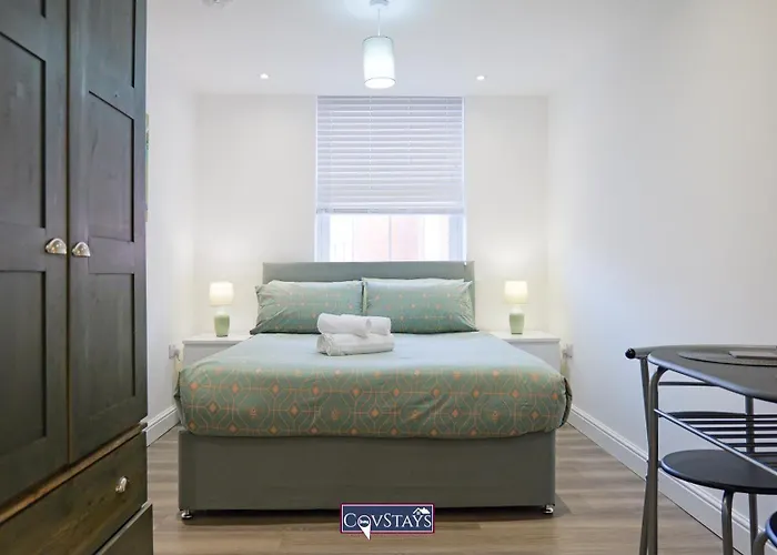 Old Silk Apartments - Serviced Studios And 2-Beds In Coventry City Centre By Covstays