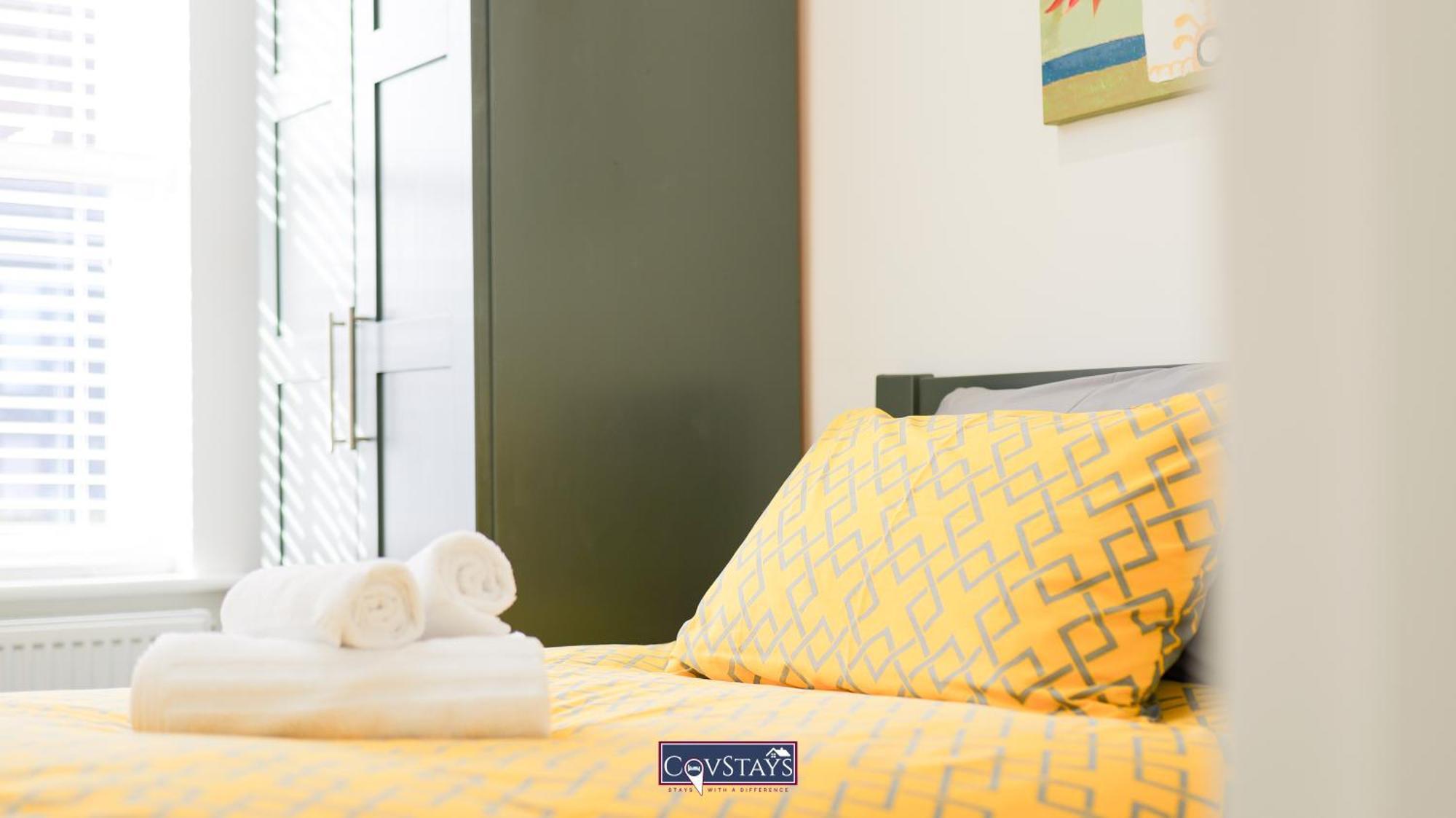 Old Silk - Serviced And 2-beds In Centre By Covstays Appartement Coventry
