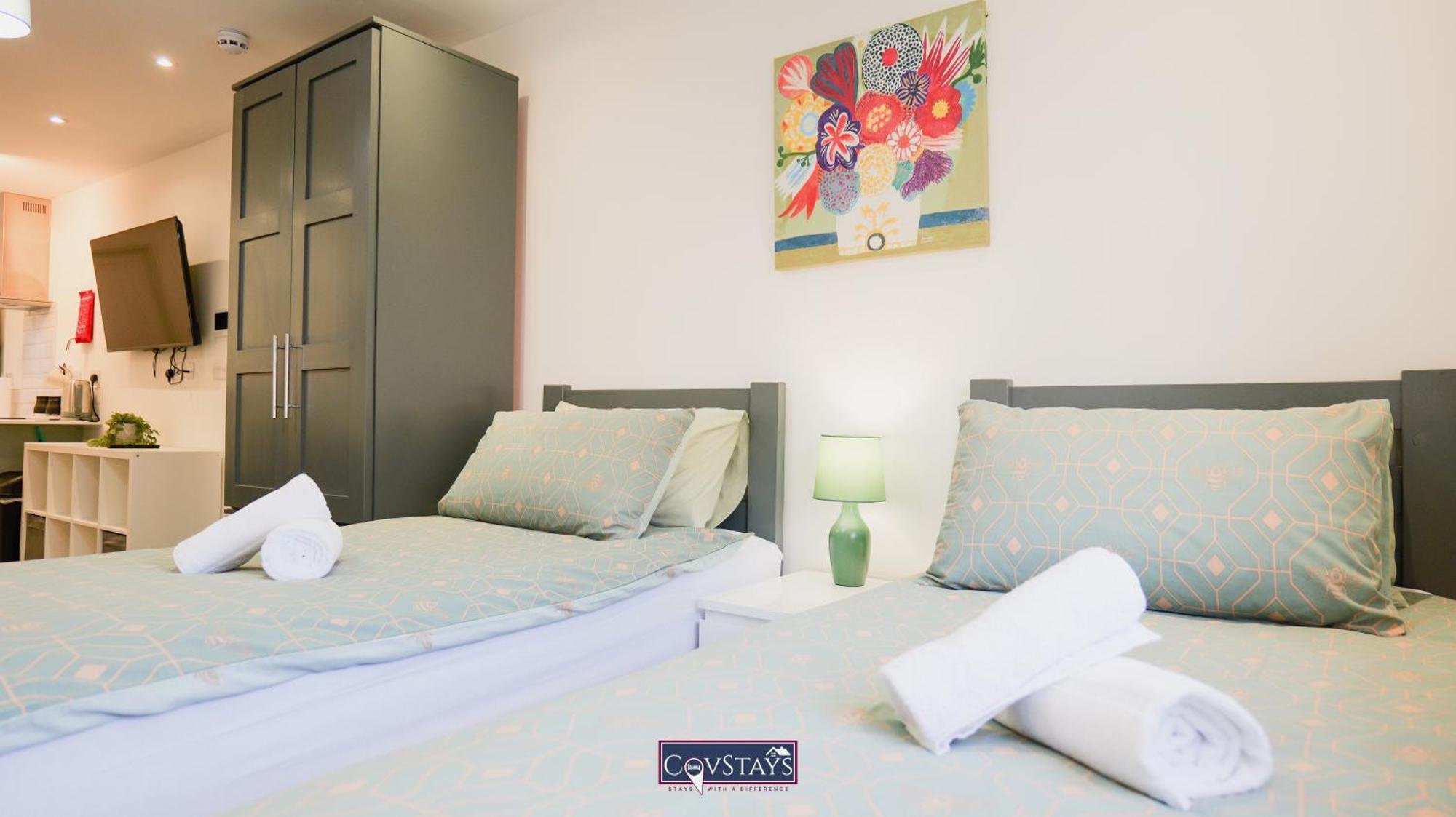 Old Silk - Serviced And 2-beds In Centre By Covstays Appartement Coventry